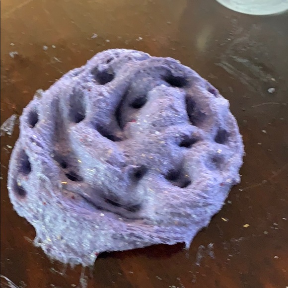 Beautiful purple slime - Picture 6 of 6